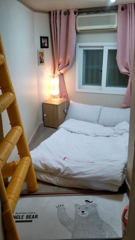 Guesthouse Myeongdong 2 Seoul Exteriör bild