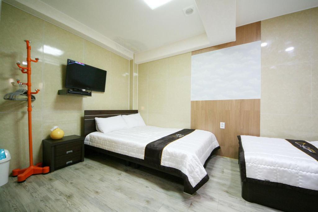 Guesthouse Myeongdong 2 Seoul Rum bild