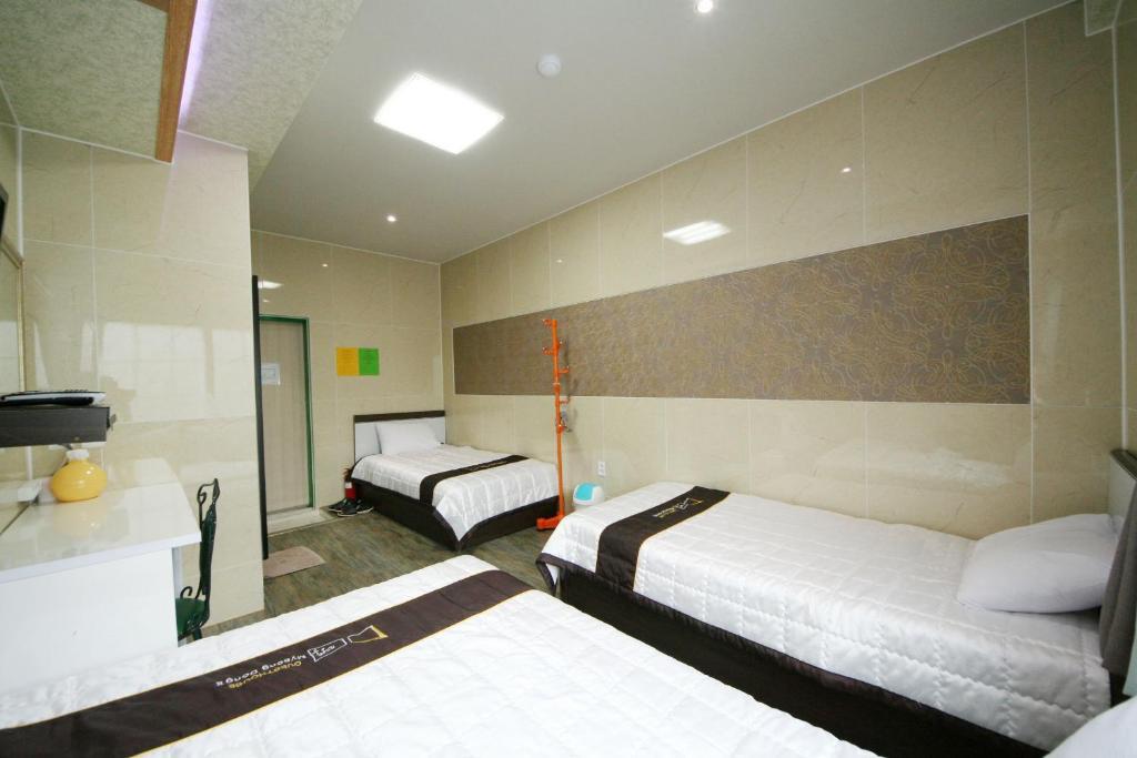 Guesthouse Myeongdong 2 Seoul Rum bild